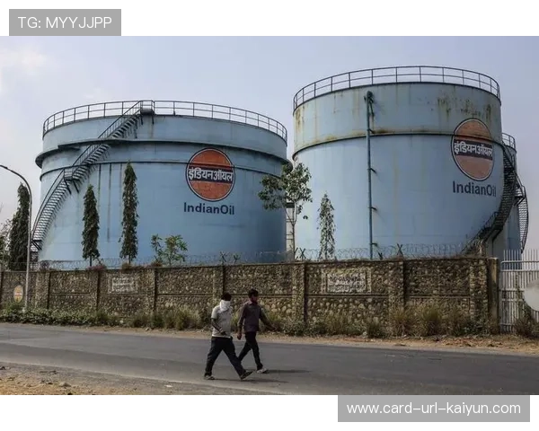 赫罗纳外线推进提速成功进入连续攻击态势 赫罗纳外线推进提速成功进入连续攻击态势
